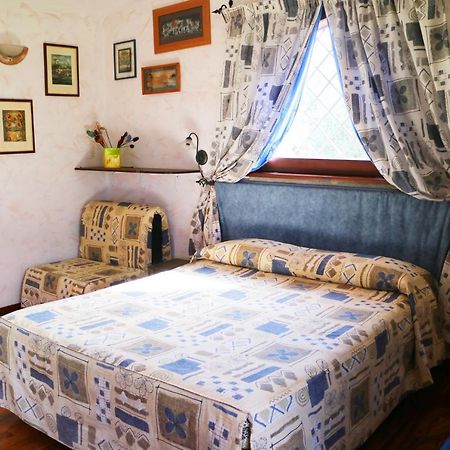 B&B Ai Glicini - Castelli Romani Марино Экстерьер фото